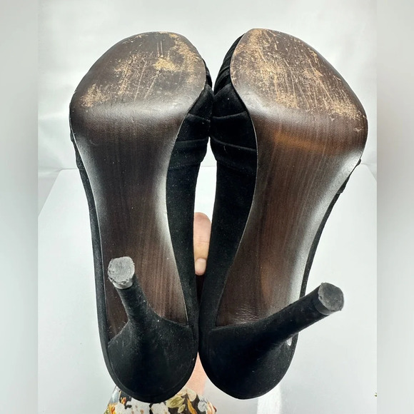 Stuart Weitzman Peep-Toe Heels Women’s Size 9 Black Suede OW57374 - Picture 6 of 7